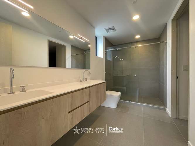 20790 - Apartamento de 3 habitaciones moderno con terraza en Escazu - Imagen 10
