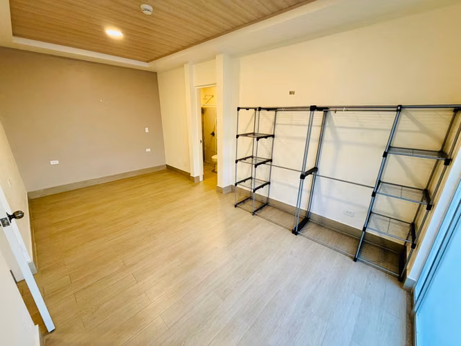 TOKYO APARTA ESTUDIOS / MARIA AUXILIADORA
