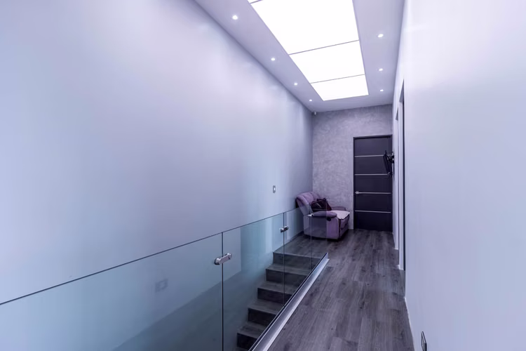 Casa en venta en San Ramón, dos pisos con vistas al mar, acuario y pisos de mármol - Imagen 14