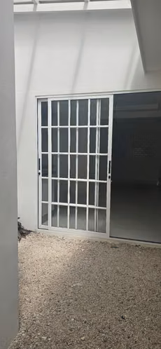SE VENDEN 2 CASA CON RENTA - ROHRMOSER - Imagen 18