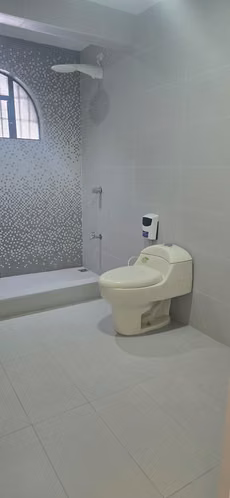 SE VENDEN 2 CASA CON RENTA - ROHRMOSER - Imagen 16