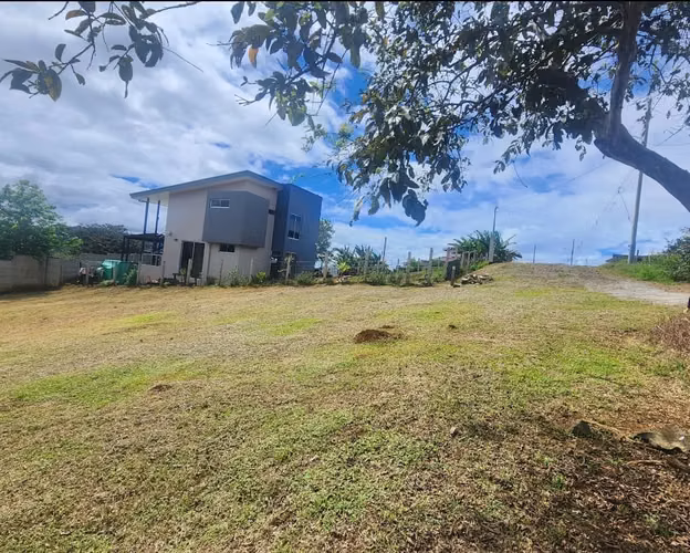 Lote en venta en Naranjo, listo para construir