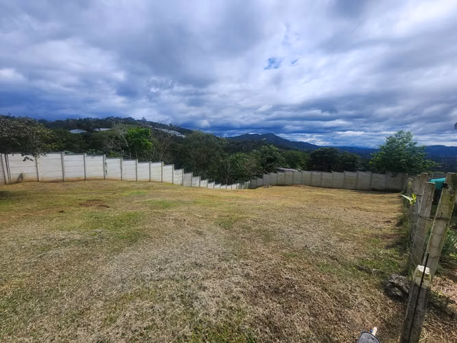 Lote en venta en Naranjo, listo para construir
