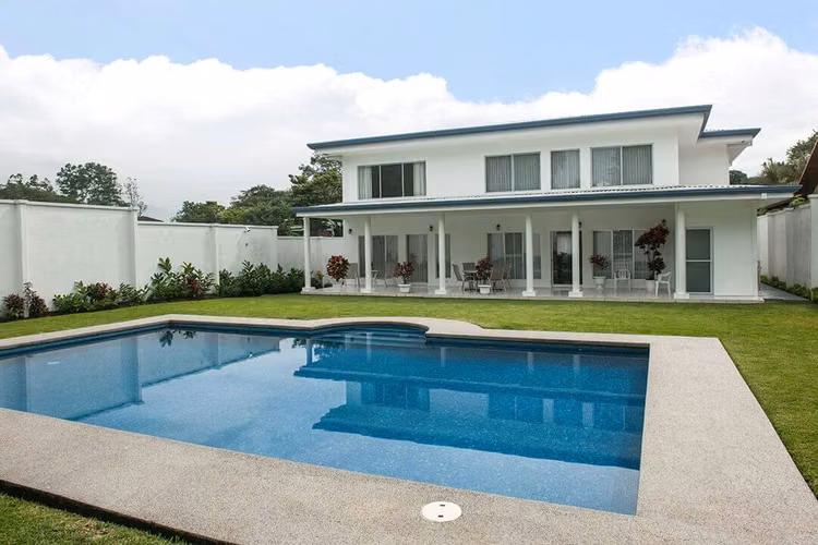 Venta de Exclusiva casa en Ciudad Colón, Brasil de Mora, Santa Ana - Imagen 10