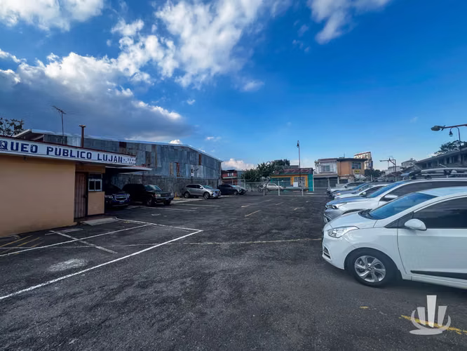 Parqueo en venta Barrio Luján San José - Imagen 8