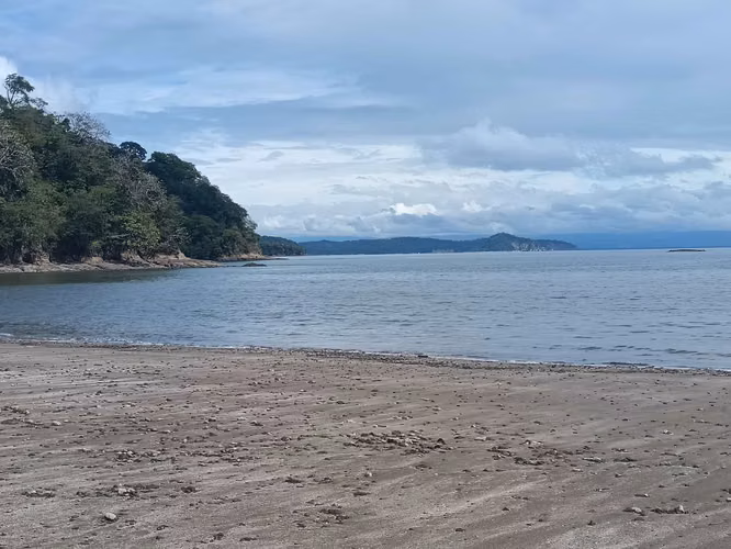Se vende lote en Rio Grande de Paquera, Puntarenas