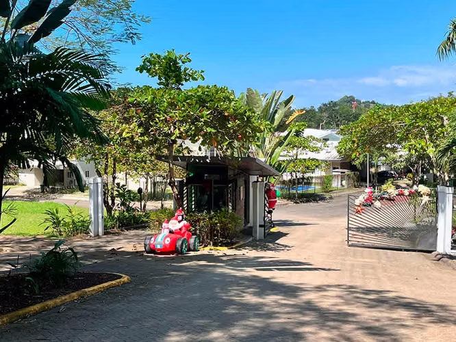 Espectacular lote listo para construir en Punta Leona condominio Bambú - Imagen 19