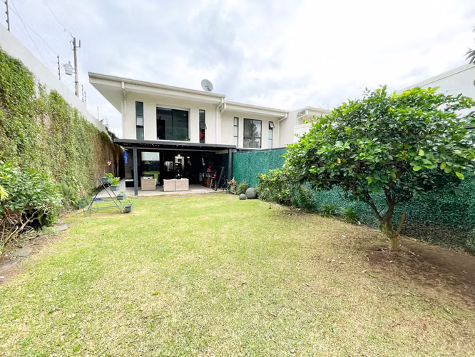 Venta de casa en condominio en  Santa Ana, Lindora - Imagen 3