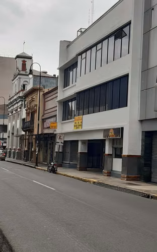 Edificio en San José, de Lujo