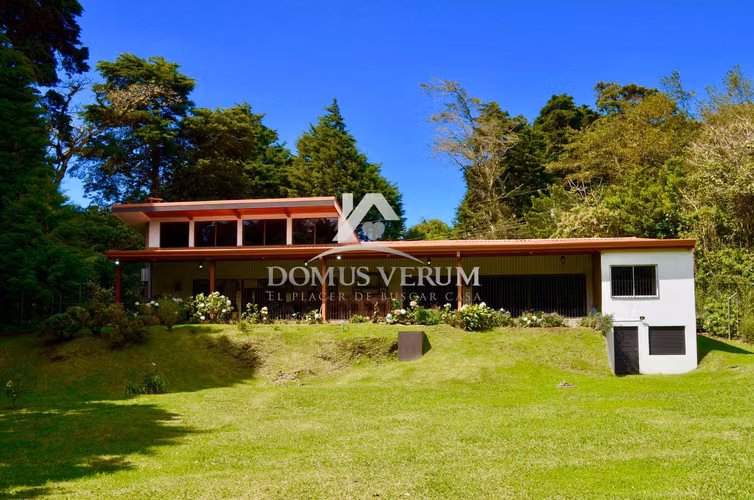 Casa en Venta en San Rafael de Heredia en El Tirol de un nivel