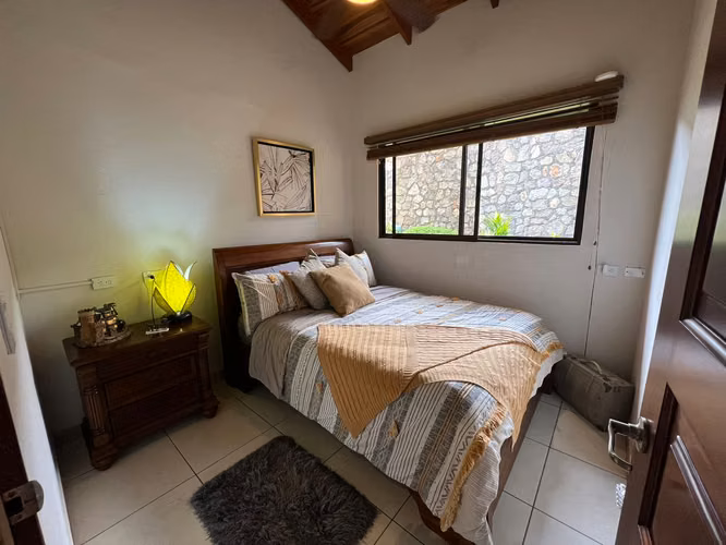 Casa en venta en Naranjo, amueblada, en comunidad cerrada, vistas espectaculares