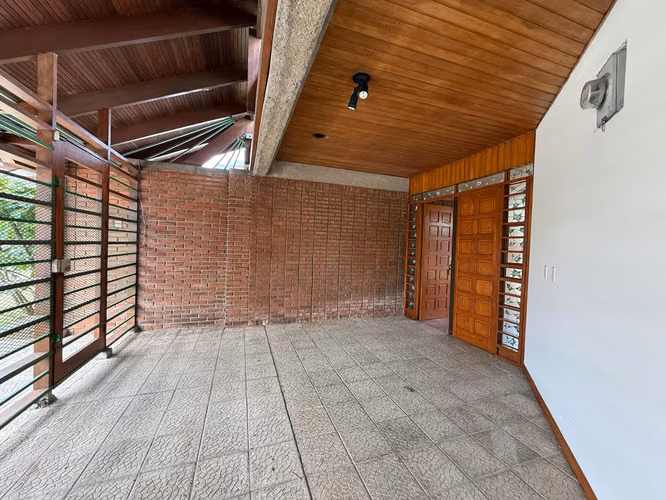 Venta de casa en Freses de Curridabat. Una planta - Imagen 14
