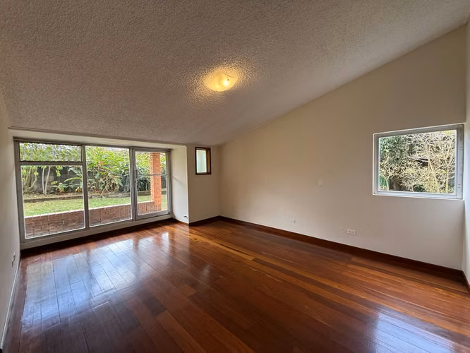 Venta de casa en Freses de Curridabat. Una planta - Imagen 7