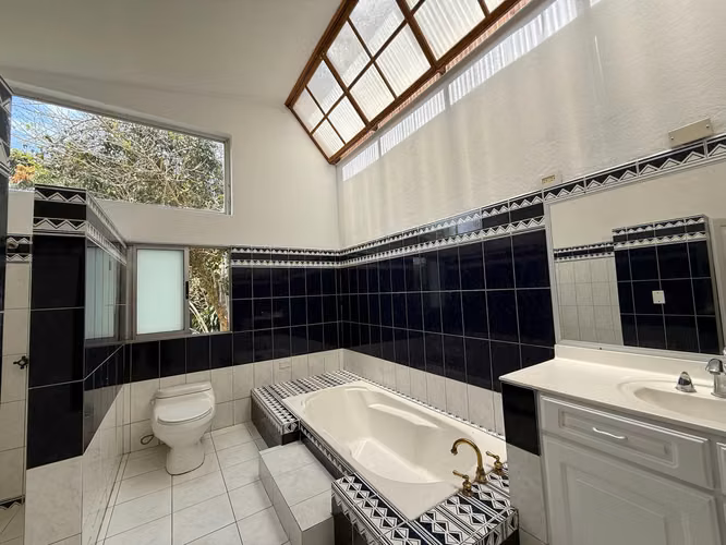 Venta de casa en Freses de Curridabat. Una planta - Imagen 16