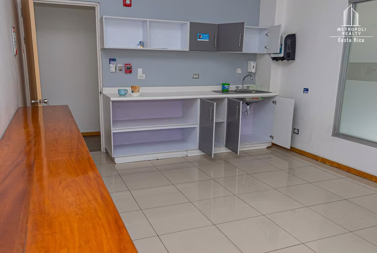 Alquiler de Local Comercial en Alajuela Centro - Imagen 11