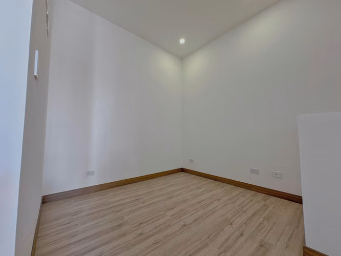 ALQUILER DE CASA NUEVA EN CONDOMINIO - ESCAZÚ - Imagen 17