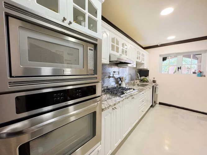  ¡OPORTUNIDAD ÚNICA! CASA EN ESCAZÚ POR DEBAJO DE SU AVALÚO - Imagen 6