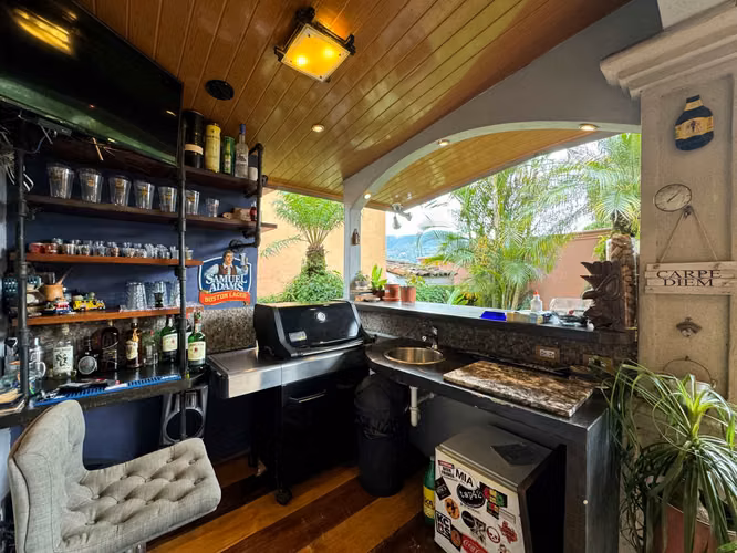  ¡OPORTUNIDAD ÚNICA! CASA EN ESCAZÚ POR DEBAJO DE SU AVALÚO - Imagen 16