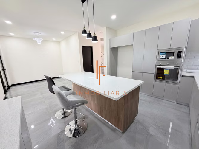 Venta de Casa en Condomimio a 5 min de Pinares Curridabat - Imagen 7