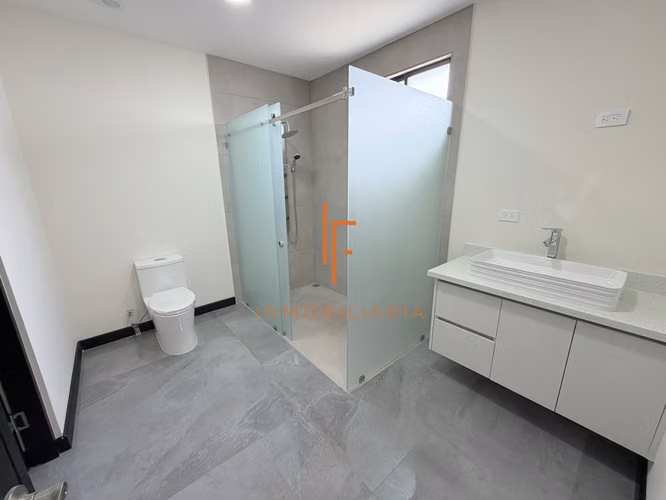 Venta de Casa en Condomimio a 5 min de Pinares Curridabat - Imagen 14