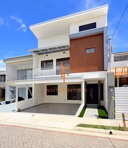 Venta de Casa en Condomimio a 5 min de Pinares Curridabat - Imagen 19