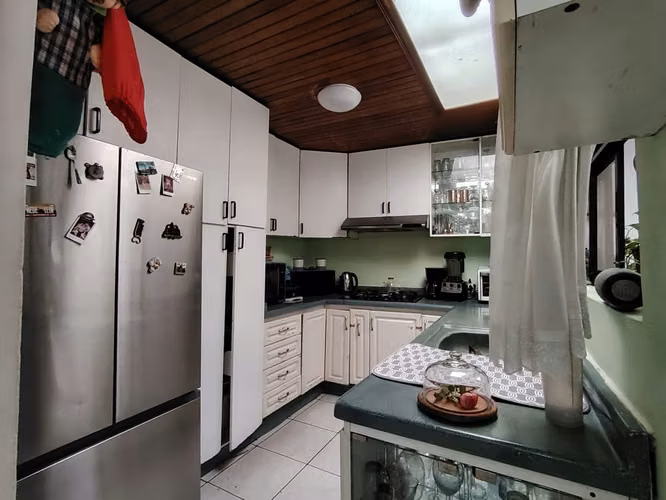CASA EN VENTA  –CON EXCELENTE UBICACIÓN COMERCIAL  ALAJUELA CENTRO - Imagen 6