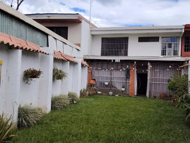 CASA EN VENTA  –CON EXCELENTE UBICACIÓN COMERCIAL  ALAJUELA CENTRO - Imagen 14