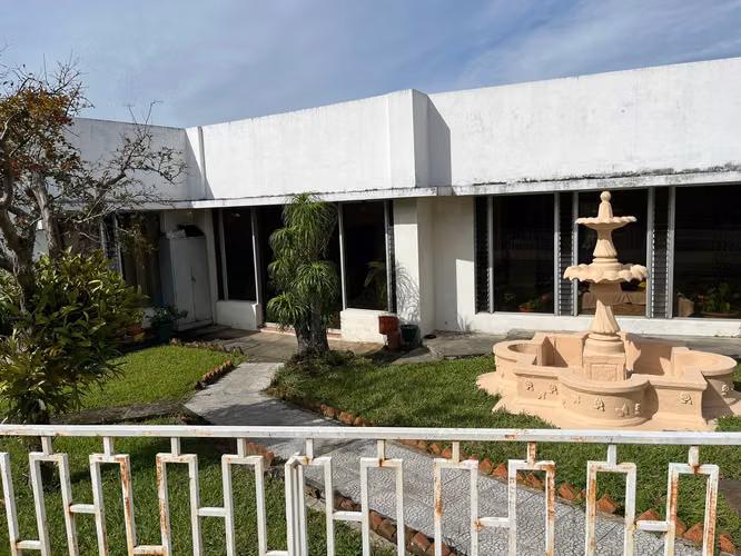 VENTA DE CASA EN LOS ARCOS CARIARI, HEREDIA #4801 - Imagen 2