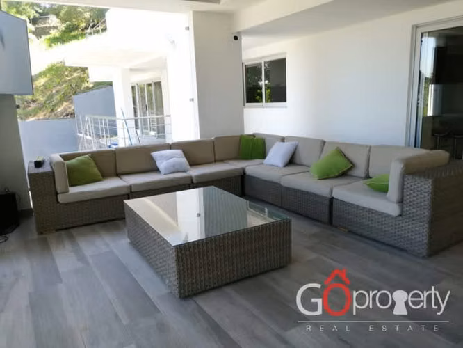 Venta de Casa Moderna de Lujo - Santa Ana ID3324 - Imagen 13