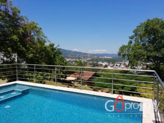 Venta de Casa Moderna de Lujo - Santa Ana ID3324 - Imagen 18