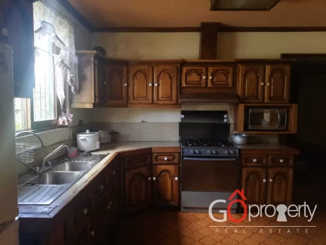 Venta de Casa Amplia en Lomas de Ayarco ID 3557