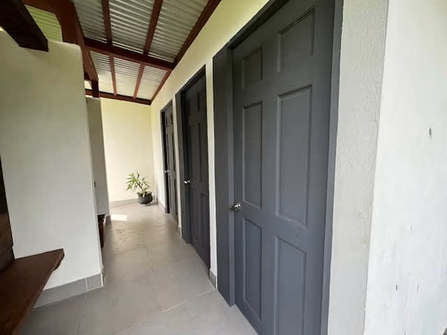 Alquiler de casa con uso de suelo mixto en Lomas de Ayarco, Curridabat, San José, #4572 - Imagen 11