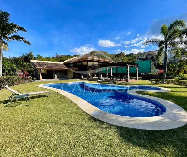 Lote en Condominio Bosque Escondido en Brasil de Santa Ana