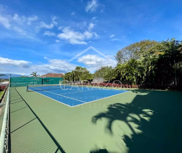 Lote en Condominio Bosque Escondido en Brasil de Santa Ana