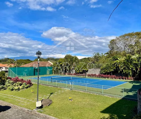 Lote en Condominio Bosque Escondido en Brasil de Santa Ana