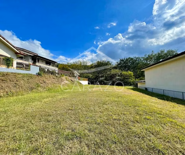 Lote en Condominio Bosque Escondido en Brasil de Santa Ana