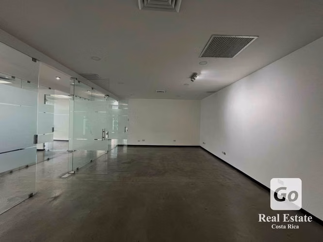 Alquiler de Oficina en Ofiplaza del Este, San Pedro, Montes de Oca