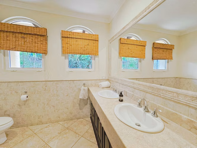 ALQUILER | VENTA DE CASA - VILLA REAL  - Imagen 8