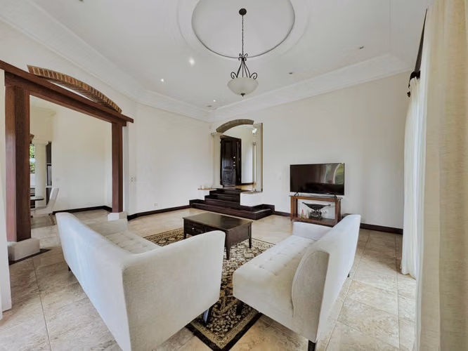 ALQUILER | VENTA DE CASA - VILLA REAL  - Imagen 10