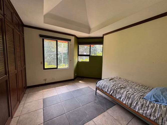 ALQUILER DE CASA EN CONDOMINIO - SAN ANTONIO, ESCAZÚ - Imagen 7