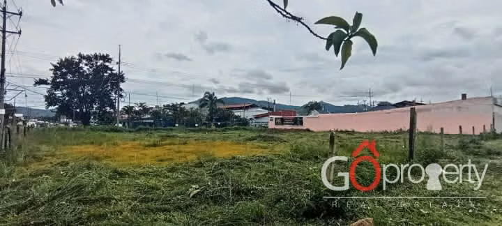 Alquiler de Lote Comercial - El Guarco sobre calle principal 5166
