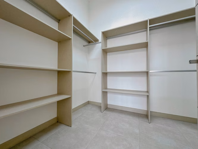 ALQUILER DE CASA MODERNA EN CONDOMINIO - ESCAZÚ - Imagen 9
