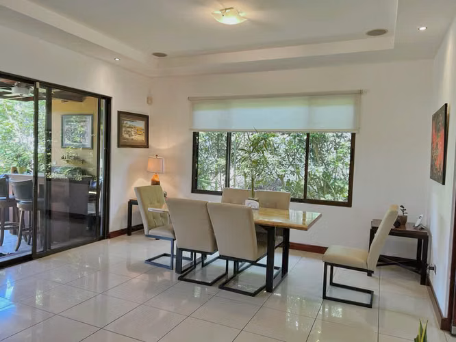 ALQUILER DE CASA EN CONDOMINIO - PIEDADES, SANTA ANA - Imagen 6