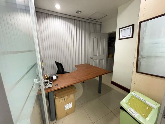 Oficina en Venta en Sabana Sur | 150 m² | 6 Oficinas | 3 Parqueos