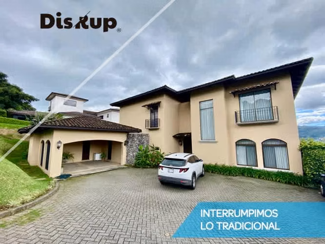 Luxury house for sale in Colinas de Montealegre. San Juan de La Union