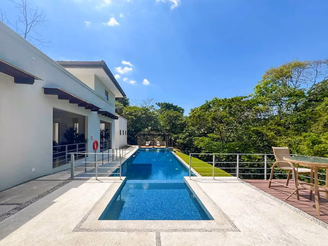 Se vende Lote en Condominio Cerro Colón, Ciudad Colón (MA). - Imagen 6