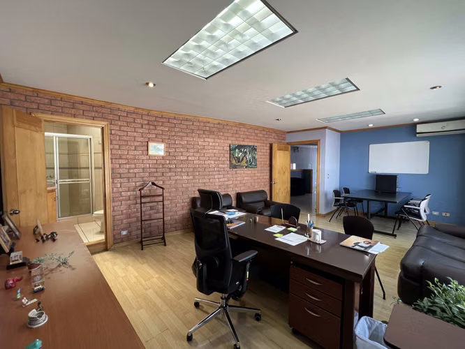 En Venta Edificio de oficinas en El Carmen, San José