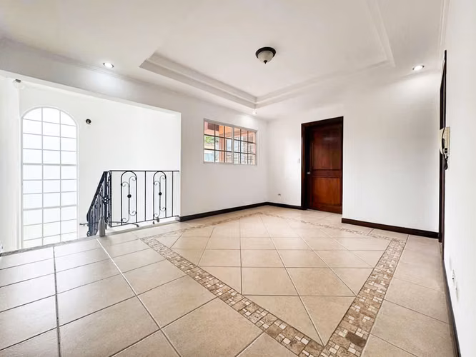Se vende Casa en Condo. Santa Lucía, San Juan-La Unión, Cartago (MA). - Imagen 7