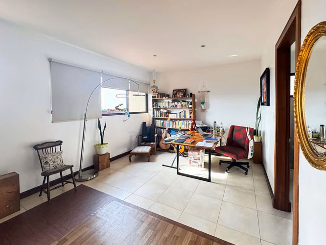 Se vende Casa en condo. de lujo-Colinas de Montealegre, Tres Ríos (AD)