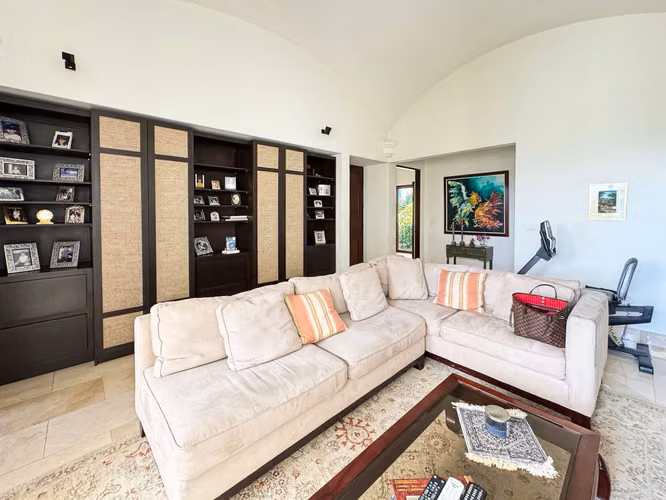 Se vende Casa de lujo de 1 planta en Condominio Gregal, Tres Ríos (AD)